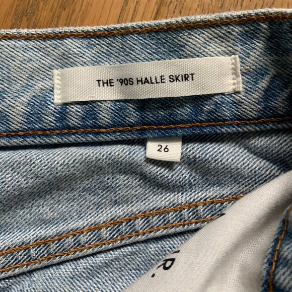 Women's Aritzia Denim Forum 90s Halle Jean Midi Skirt Light Blue Size 26 - Picture 5 of 12